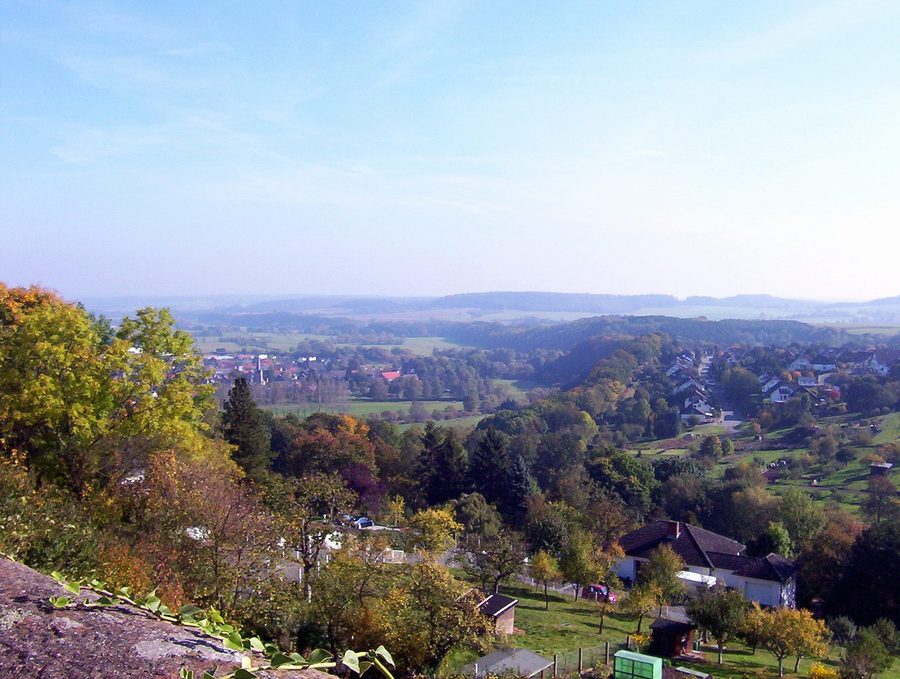 Blick von der Altstadt Battenbergs über das Edertal