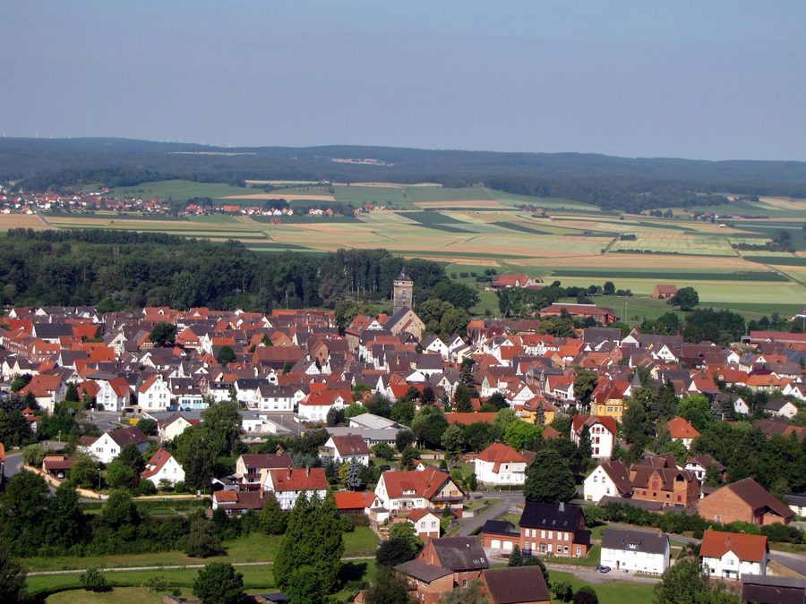 Blick von der Kugelsburg auf Volkmarsen in Nordhessen