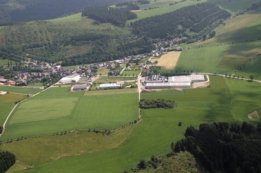 Luftaufnahme von Rattlar im Sauerland