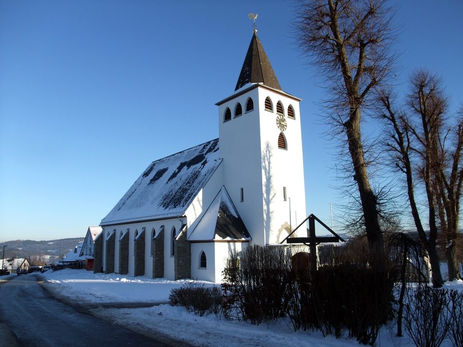 Kirche St. Antonius in Langscheid bei Sundern