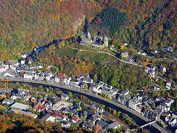 Altena mit Burg Altena