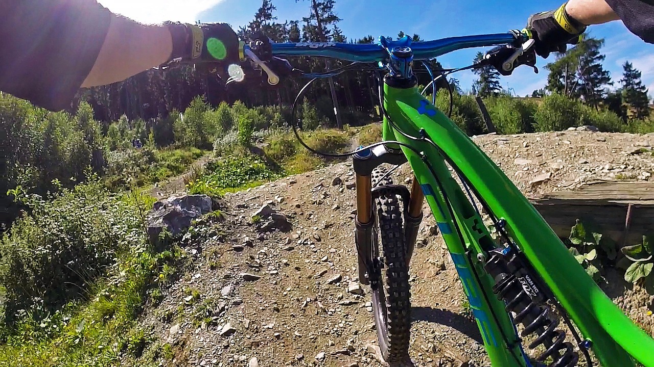 Mountainbiker im Bikepark Winterberg