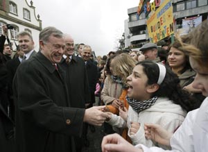 Bundespräsident Horst Köhler und Ministerpräsident Jürgen Rüttgers im Sauerland